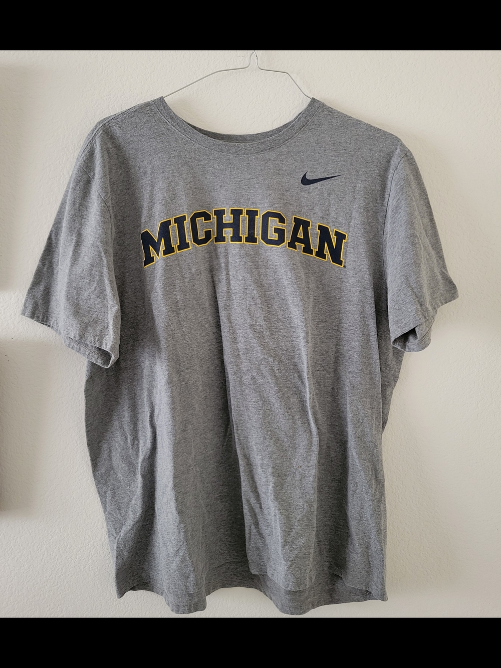 Nike Grey 'Michigan' Short Sleeve Tee with Yellow Outline
